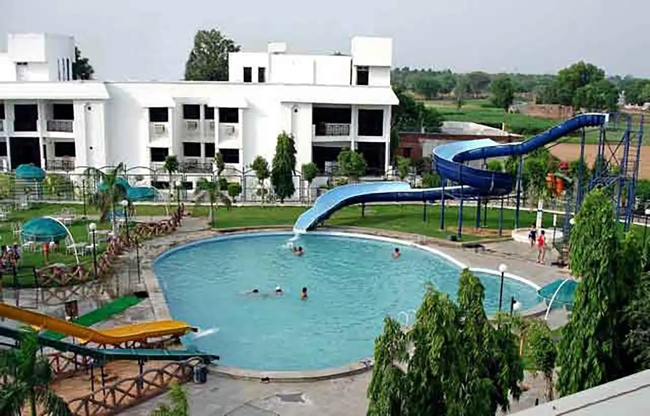 Wet N Wild Hotels & Resorts Gurgaon